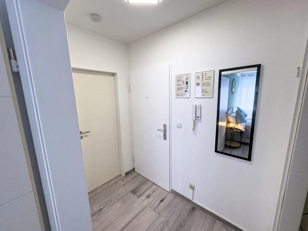Immostay #6 - Ferienhaus 4 Zimmer Fuer 8 Personen, Wifi & Zentrum BRE Appartement