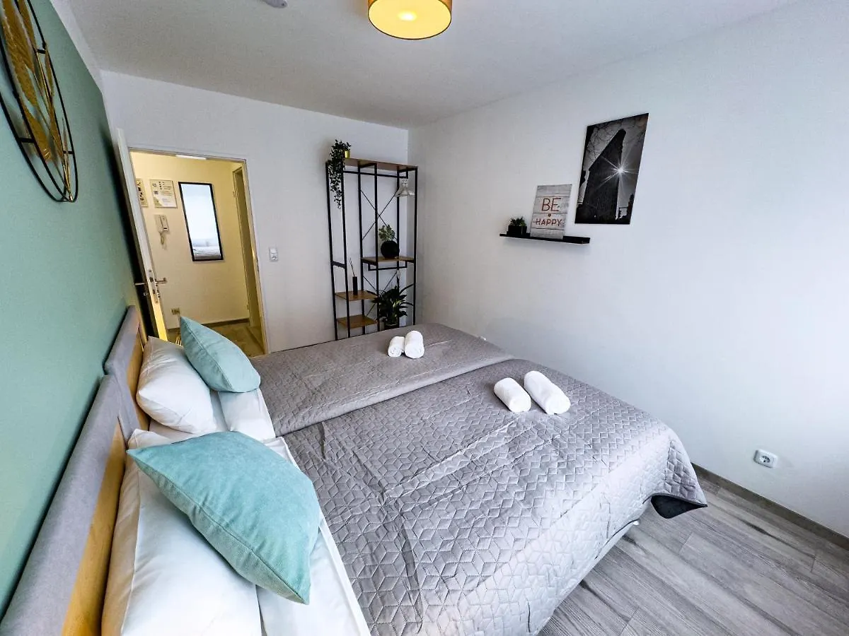 Appartement Immostay #6 - Ferienhaus 4 Zimmer Fuer 8 Personen, Wifi & Zentrum BRE